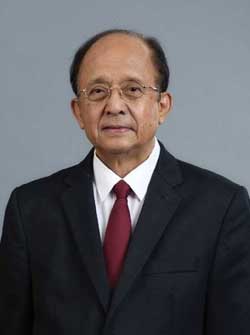 นายผดุงพันธ์ จันทโร 